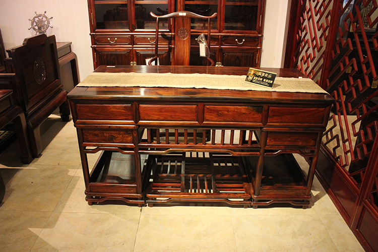红木家具批发老挝大红酸枝（交趾黄檀）办公桌